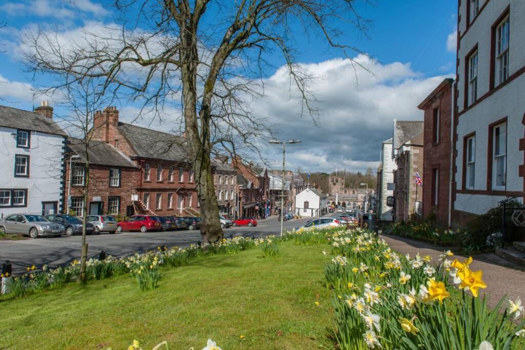 2 Mews Cottages - Town Centre Location Appleby-in-Westmorland المظهر الخارجي الصورة